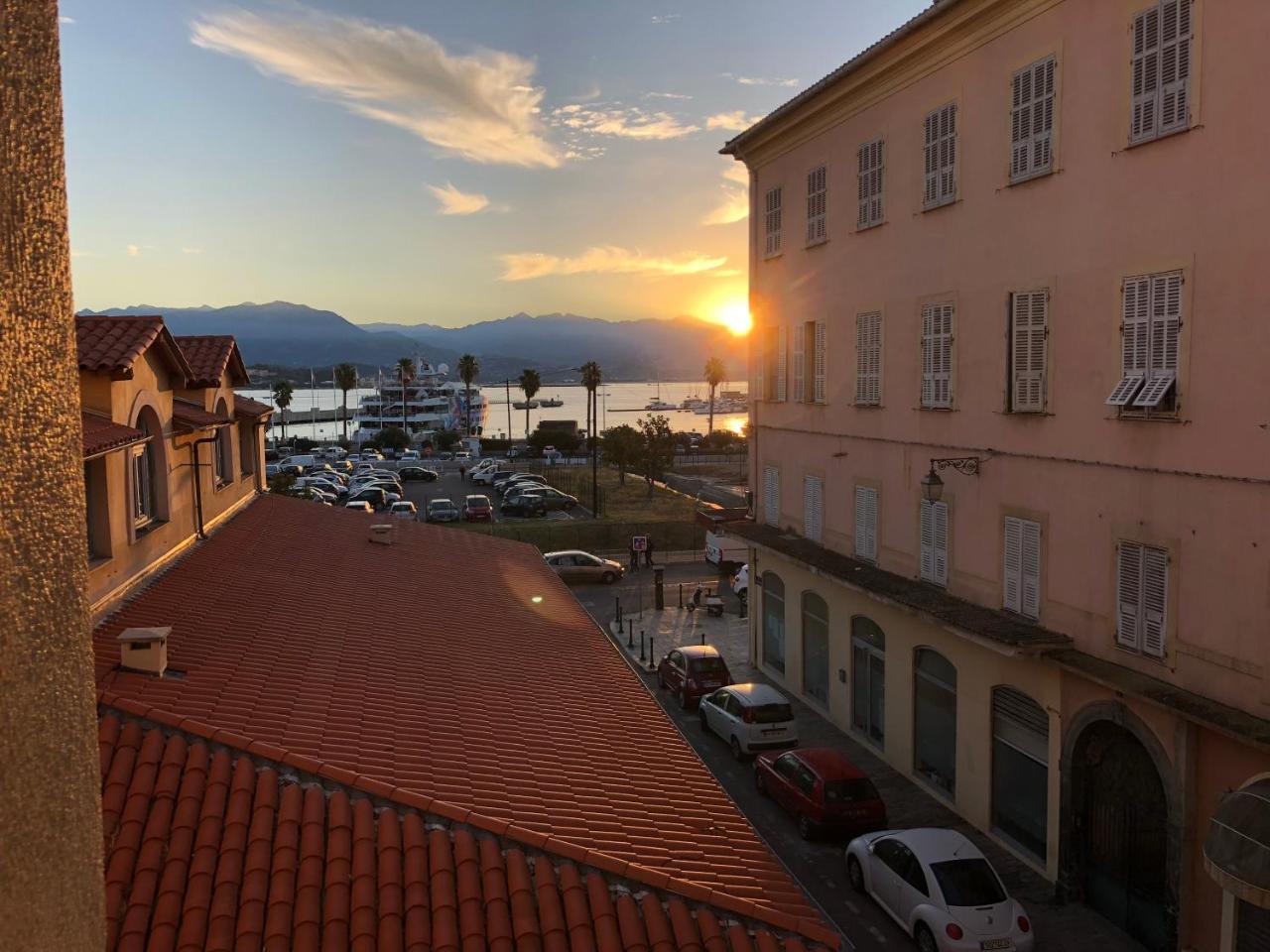 Appartement Vue mer Centre ville Ajaccio  Extérieur photo